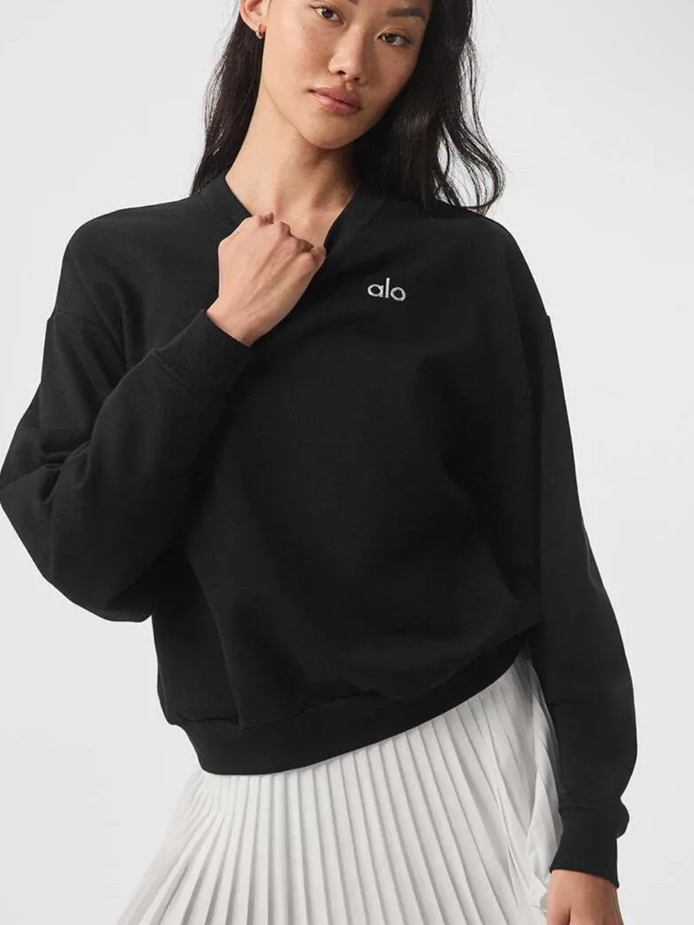 ALO Yoga Black Logo accolade Crewneck Sweatshirt! New ! XL